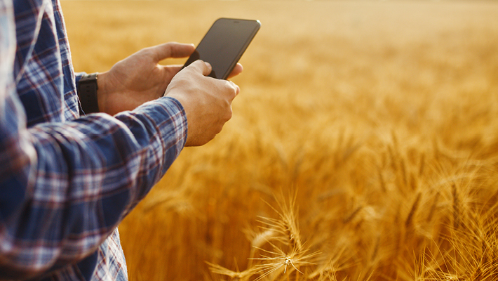 Vipu-mobiili on viljelijän tärkeä työkalu